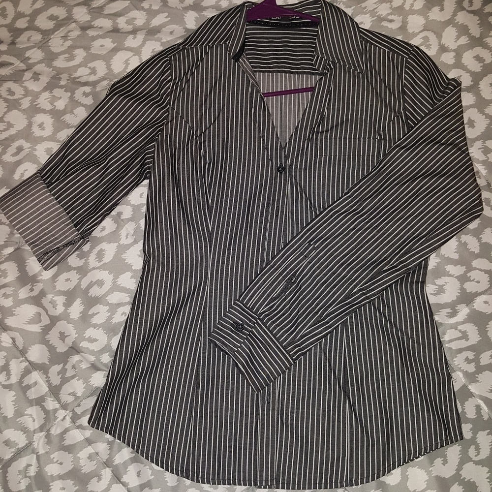 Express button up perfect for work!